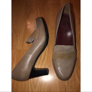 ABEO B.I.O. System Beige Loafer Heels 7.5 Narrow